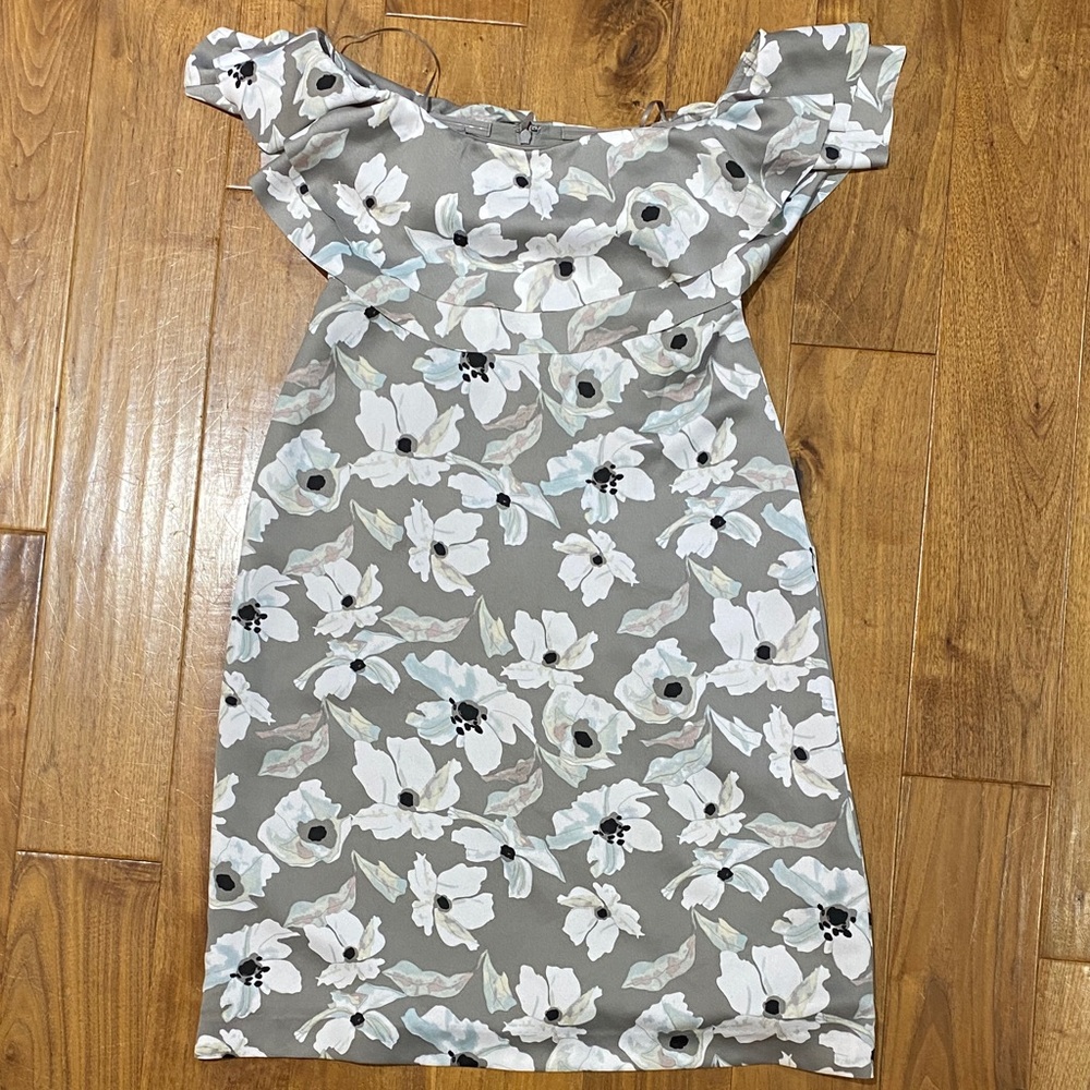 Banana Republic Gray and White Floral Midi Dress